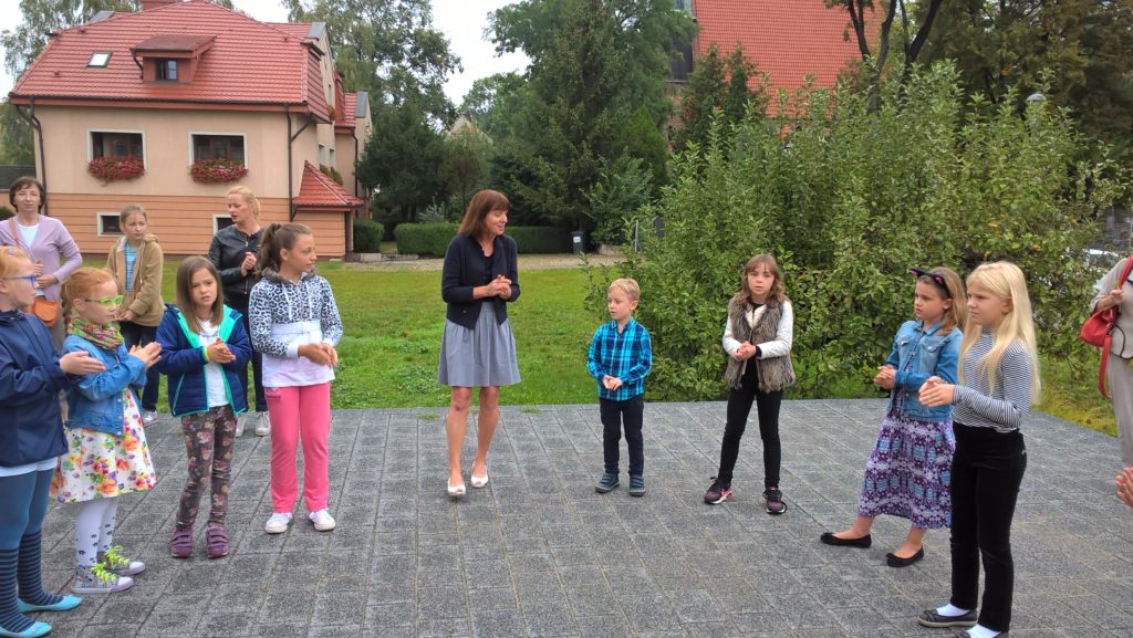 wp_20160918_13_54_23_pro1